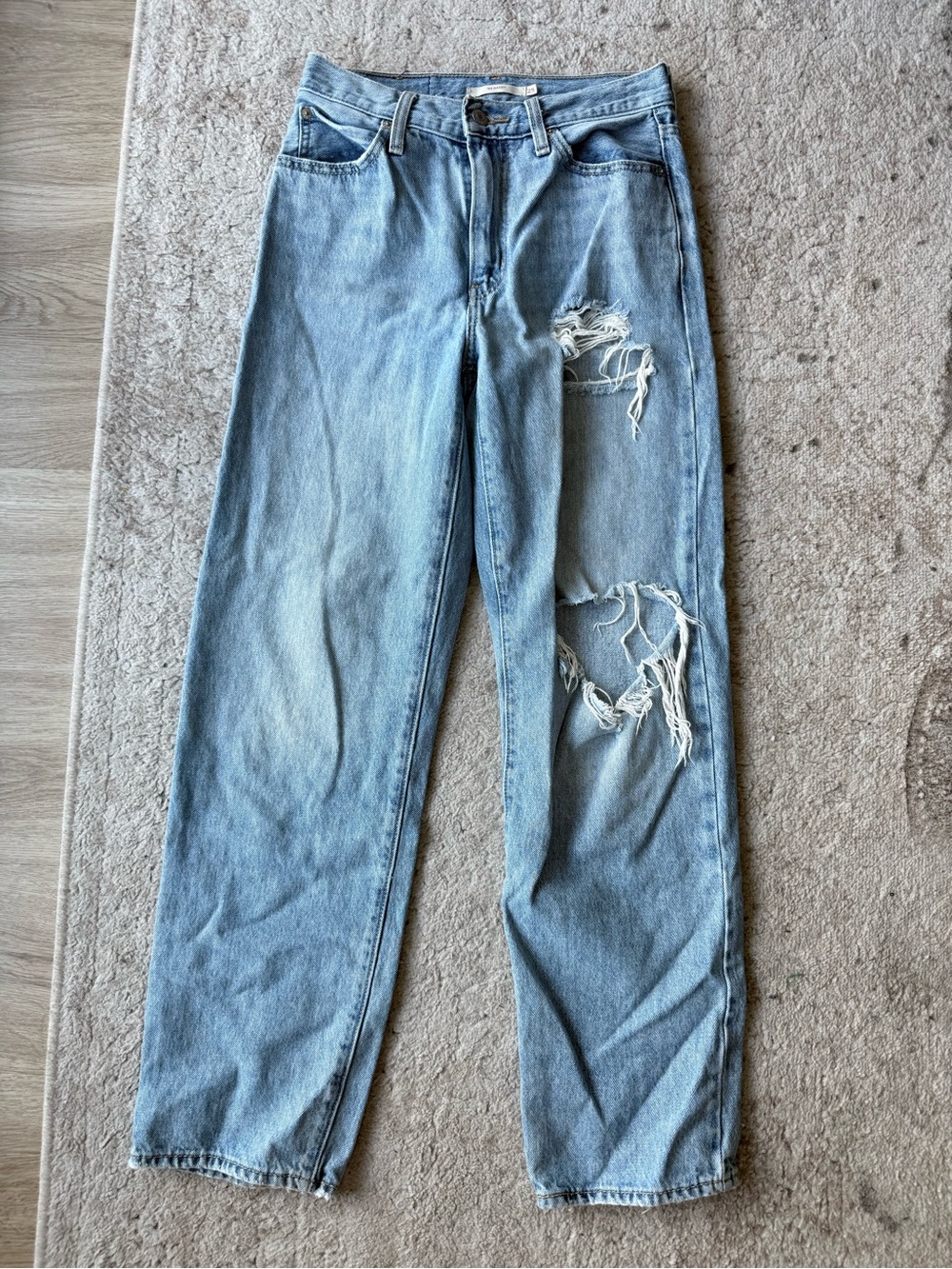 Levi’s jeans size 25
